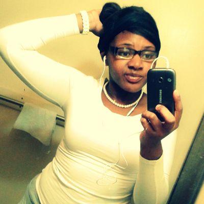 Yes this is Adriana && yes i do what ii want && wht i please if yue got anythingg;; to say bout it Feel :* Free to come see me !