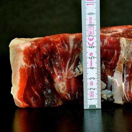 DennisGRILLT's profile picture. Alles ums #BBQ & #Grillen, hier gibts vom #Grill: #Steaks #Burger allerlei #Fleisch uvm., dazu #Bier #Craftbeer #Wein. Das nächste #MEATing kann beginnen…