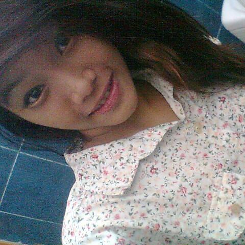 iLoVecHicSeR ♥ & Dancer /Lover♥/Gamer♠/daughter/Dreamer/believer/Joker♠/Friendly/Student/Classy☺/Sexy♥/Name it, i cando it☺♥/Party Goer/Eat Sleep Rave Repeat ☺☺