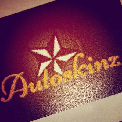 vehicle wrapping specialist