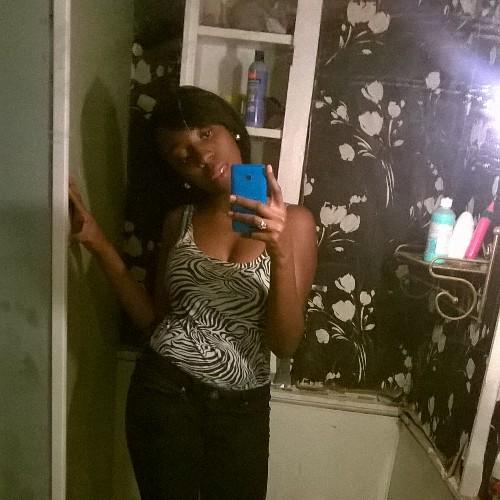 If you ain't kno they call me Lia bitch Lia bitch !!