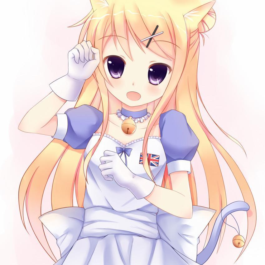 The pictures dont belong to me //// Maids are love maids are live ////