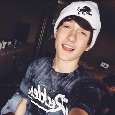 saved acc//@blueeyedlukeyy