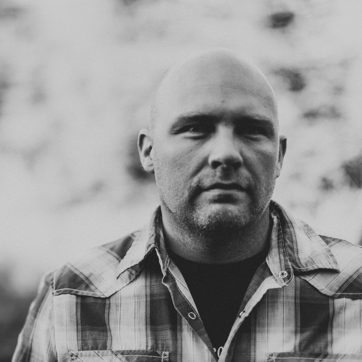 GeoffMHeeg's profile picture. Love Jesus. Love my family. Love @lifecentre. Love the next generation.