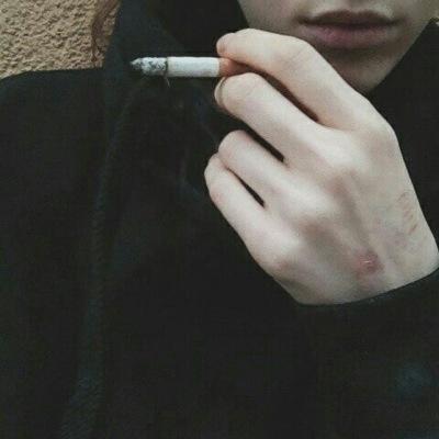 LHPP1999's profile picture. Free follow pls follow @pine_pinee