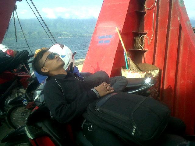 Lahir di Medan,  31 Agustus 1992 | Katolik |