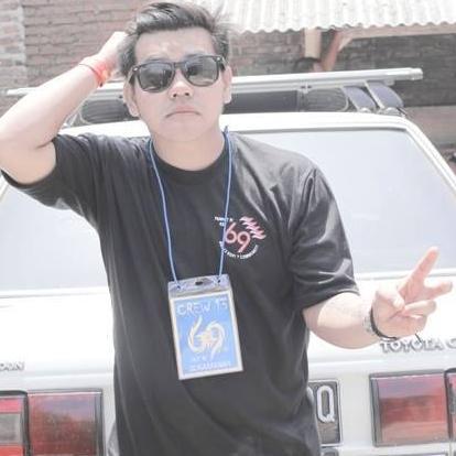 drummer dizzy / 085703549800/saya mengejar cita cita setinggi langit namun tak tercapai/begini lah hidupku apa adanya