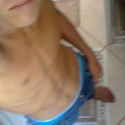 henriquez9071's profile picture. 