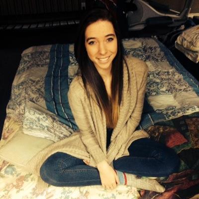 Bri, 16, bands addict, photographer, artist, p!atd, fob, ptv, Country, music is my saviour. Tumblr is @dontyouforgetaboutbands follow me I follow back