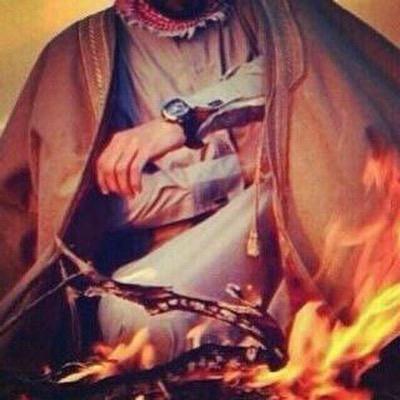 شمّر ليآ ضآق آلزمن كلٍ يقول أنآ لهآ '