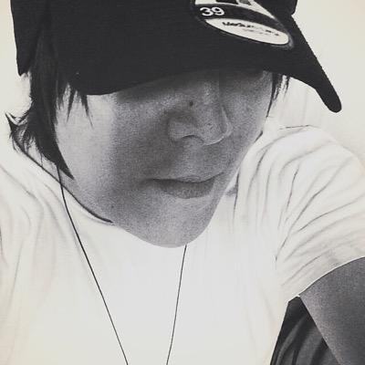 The Official Arvin Rosales Twitter Page.