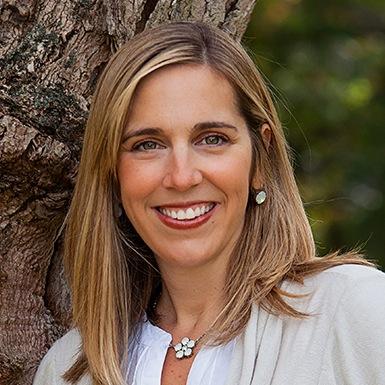 Holistic Heath & Wellness Coach, Sales Executive and mom. Motivating people and the workplace to get healthy, move more and find their balance.