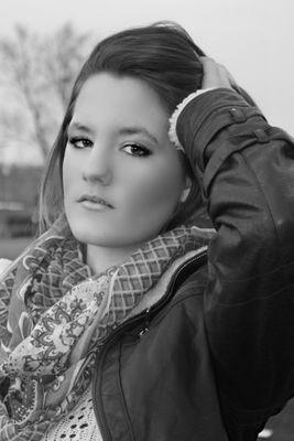 albcmb34's profile picture. Hi, I just recently became an actress new the new world of fame..... I'm a model, singer, actress!