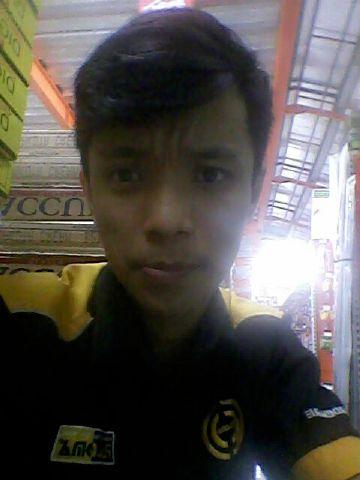 Mancester united ♡ Twilight ♡ edward cullen . Setia Bhakti . 280396. Ungu cliquers