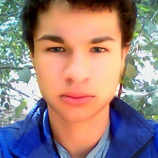 28. Singer and Songwriter. Official Twitter Jope Louis