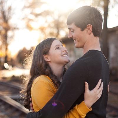| Saved By Grace | Wife to @TheRealHaydenS | Aunt | LMSW | Musician | Bookworm | Hog Fan #WPS |