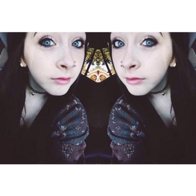 17 / sleepy / shy / single / always singing. i think a lot, but i dont say much.