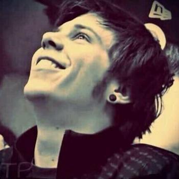 ♥ Youtubers como forma de vida ♥ Vegetta ♥ ElRubiusOMG ♥ Wigetta y Rubelangel ♥ Trazo líneas en un papel para divertirme ♥ Music ♥