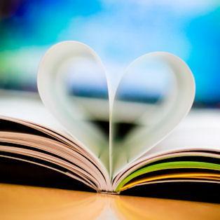 lisasluv4books's profile picture. 