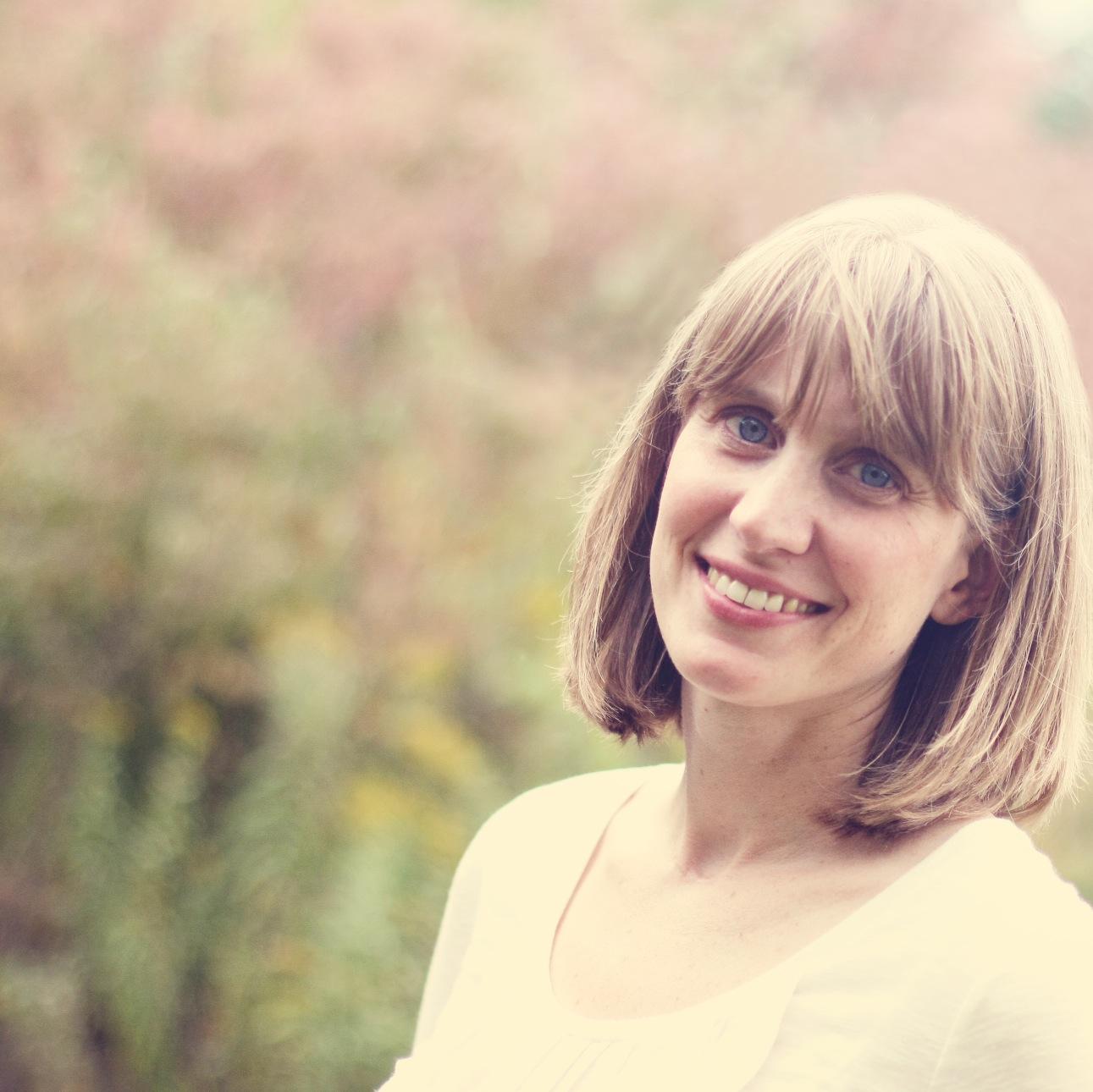 reader, thinker, over-thinker, book blogger  also, lover of dark chocolate and PBJ
