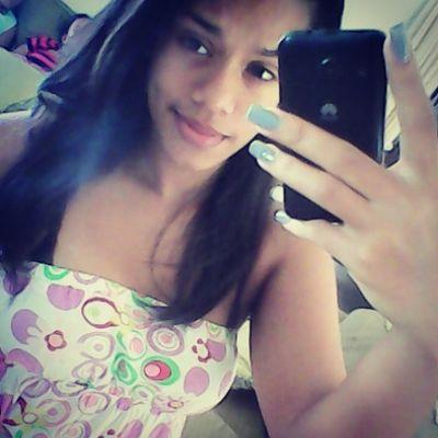 яσвєяℓy Espinosa |God||My Family||My Friends| My Best Friend? @Raileny33 | My Best Cousin @AnnyRamosB ...IG:@Roberly07 Whatsapp? Dm'...♥