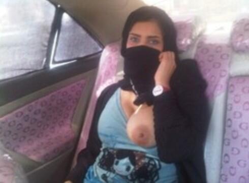 أرغب بممارسة الجنس بشرط أن ترسلي صورت زبك و أنا ساكنه بالجبيل الصناعيه والشرط الثاني مقدم 200 ريال اللي يبيني يجئ خاص
