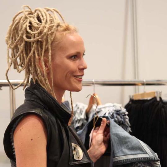 Karen Jessen is the creator behind Benu Berlin, an urban clash of raw denim, artisanal handicraft and freedom.