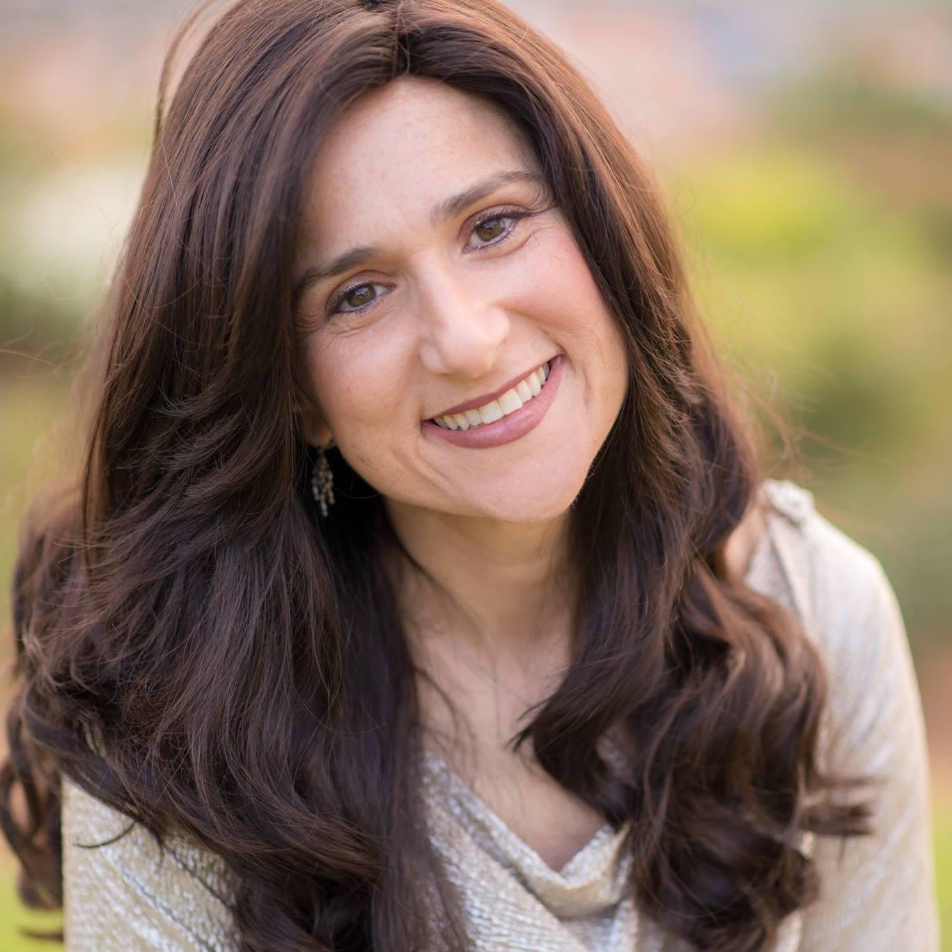 Passionate about setting people up on dates, Israel, family, friends, and doing amazing things in the world.