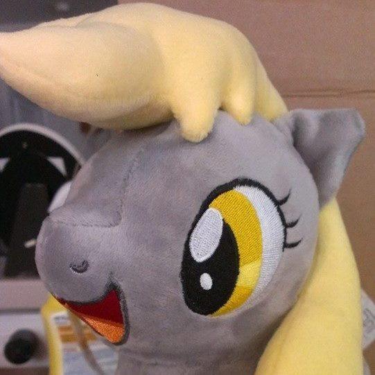 SEO writer and social media professional. Fiction writer. Blogger. Full-time Aspie. Loud and proud Brony. #LoveAndTolerance #BeYourself