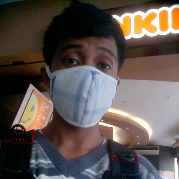 Jhoeichi's profile picture. TI14A - STMIK Bina Insani I i don't care about love but i know love is you, and i confused now, you're my memories sweetheart :p I 0838767900XXI