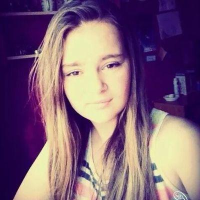 follow me and ill sub to your YouTube and follow you on whatever you ask