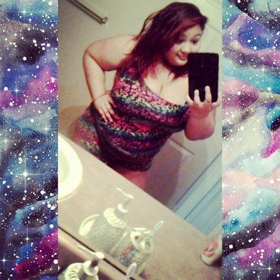I'm Ariel 22, concert fanatic, selfie addict, i do nails, nails IG:@uniquesweets personal IG:redvelvetrose22 Snapchat:Kprforevah Kik:sweettarts21