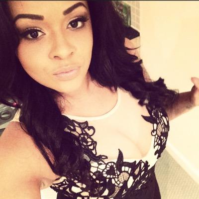 Lauren_Jayy's profile picture. The future belongs to those who believe in the beauty of their dreams.