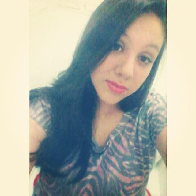 {...} Sou vingativo e sempre três vezes mais bem preparado pra revanche, Então não me tonteia, sem cara feia, antes que eu te pranche te mande pro desmanche.. ♪