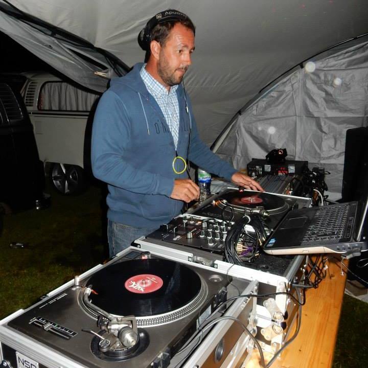 DJHOO7's profile picture. New radio Website is Live..Liquid Lounge Radio Is The Best Online Underground Station , Bringing The Best in Drum & Bass / House / Rave / All Things Old Skool .