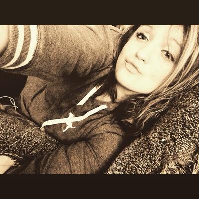 shelbyylynn8's profile picture. 