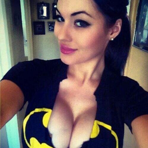 HotPornEver's profile picture. Only for 18+ FOLLOW ME ;)