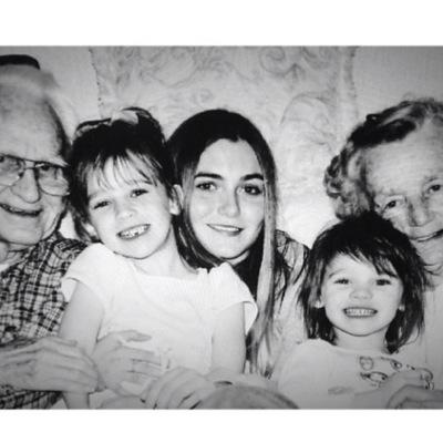 JLynno111's profile picture. i have no faves.