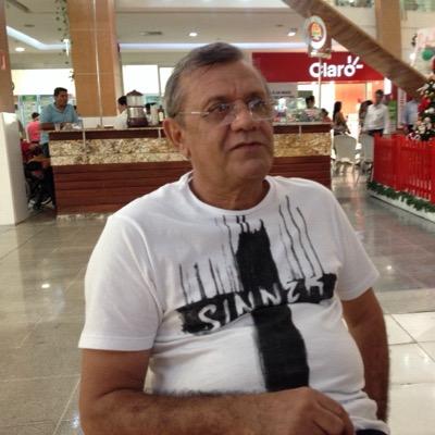 Marcos Macedo é Tec. em educação da UFRN-DEF , Tec.em Contabilidade e Grad. Gest. Pública da UFRN e pos-graduado em gestao estrategica de pessoas pela UFRN.