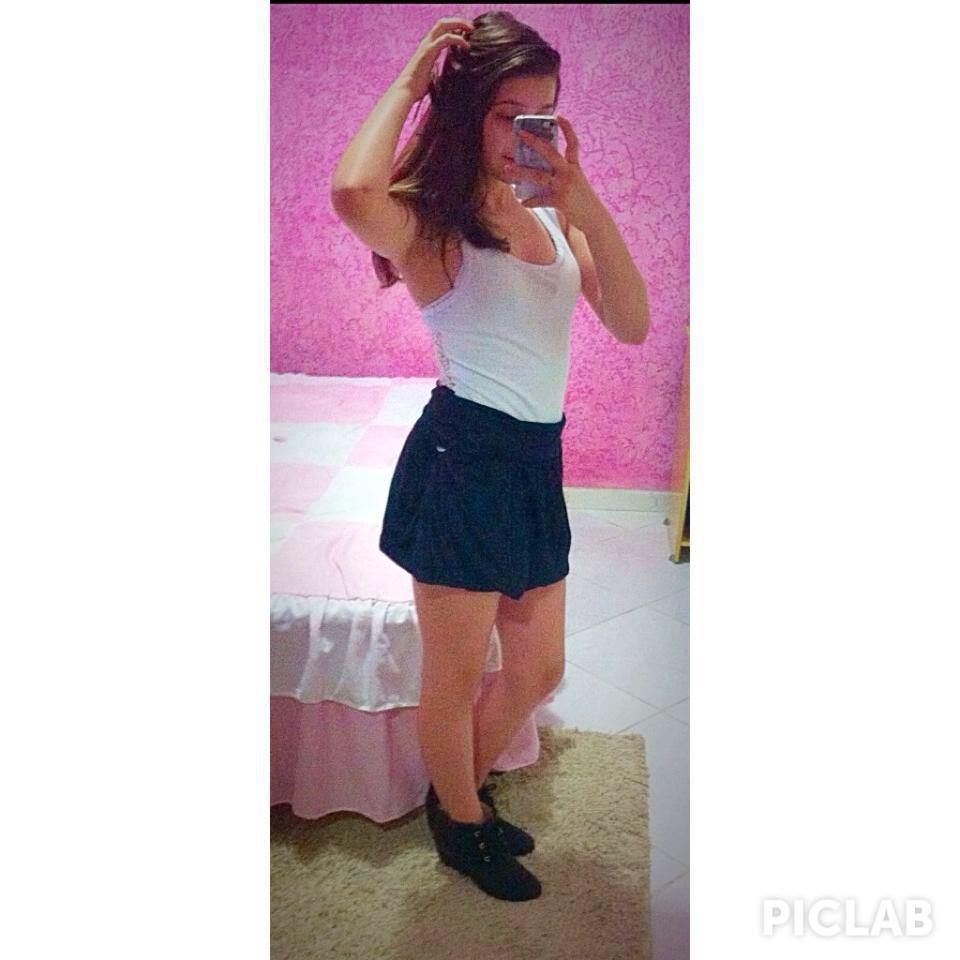 Me namora,pois quando eu saiu eu sei que você chora!!