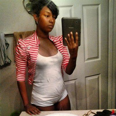 IG: oh_thats_tae FB: Chante N Brown Kik: thugass_nichelle snapchat thatstae Relationship:single baby
