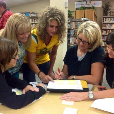 Physics, Chemistry, Biology, and Forensics Teacher at Ira ISD. #clearthelists https://t.co/SIWJLwpebf