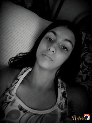 BinaahSouzza's profile picture. 