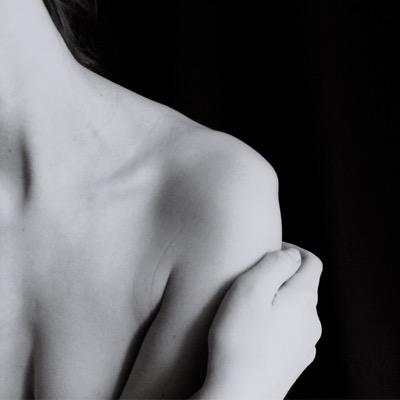 omfckingawd's profile picture. too much for someone so young