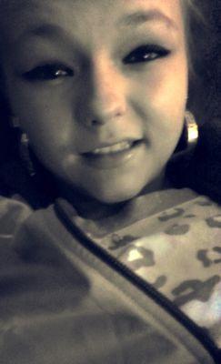 connie_minchew's profile picture. #honesty #loyalty #boss shitzz