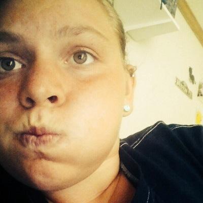 lesbian. 16. Ohio. New Richmond. Single.
