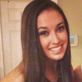 Alli_Holt's profile picture. 