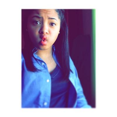 new twitter , follow mee .