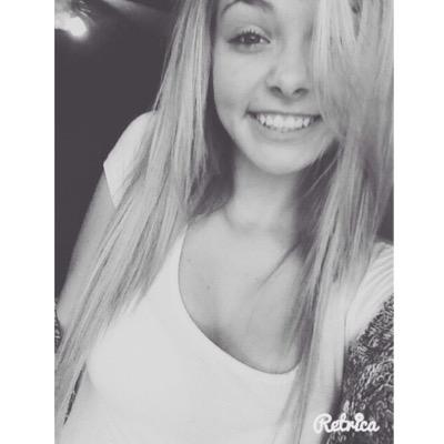 nonrefundabIe's profile picture. im lifeless and dull.. enjoy.