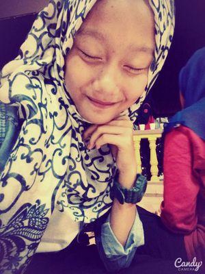 AmyShakylla_'s profile picture. SPM Candidate 2015 | 10A in my hand | Insyaallah _Arkitek to be_  # To be a SUPERWOMEN #
